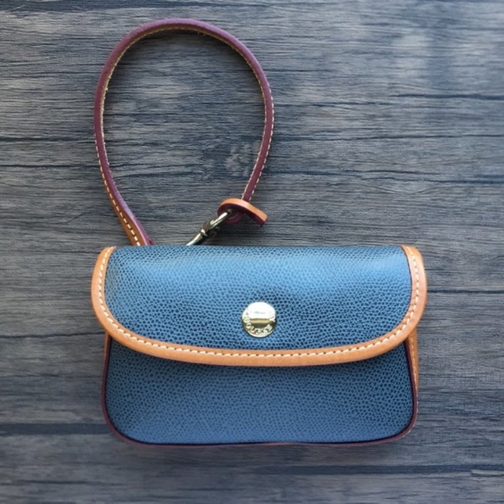 EUC Dooney & Bourke Shelby Shopper Set!